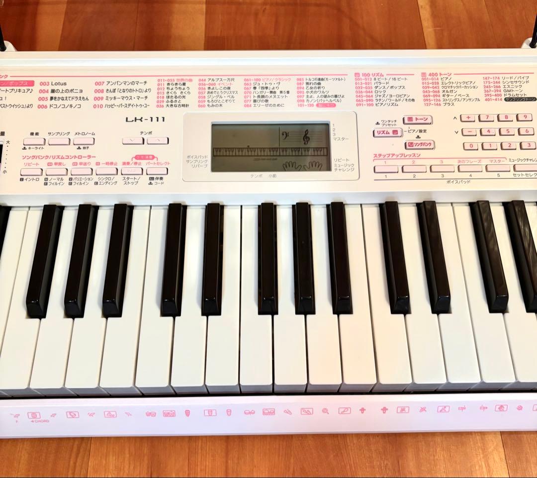 CASIO 電子ピアノ/キーボード LK-111 光ナビ