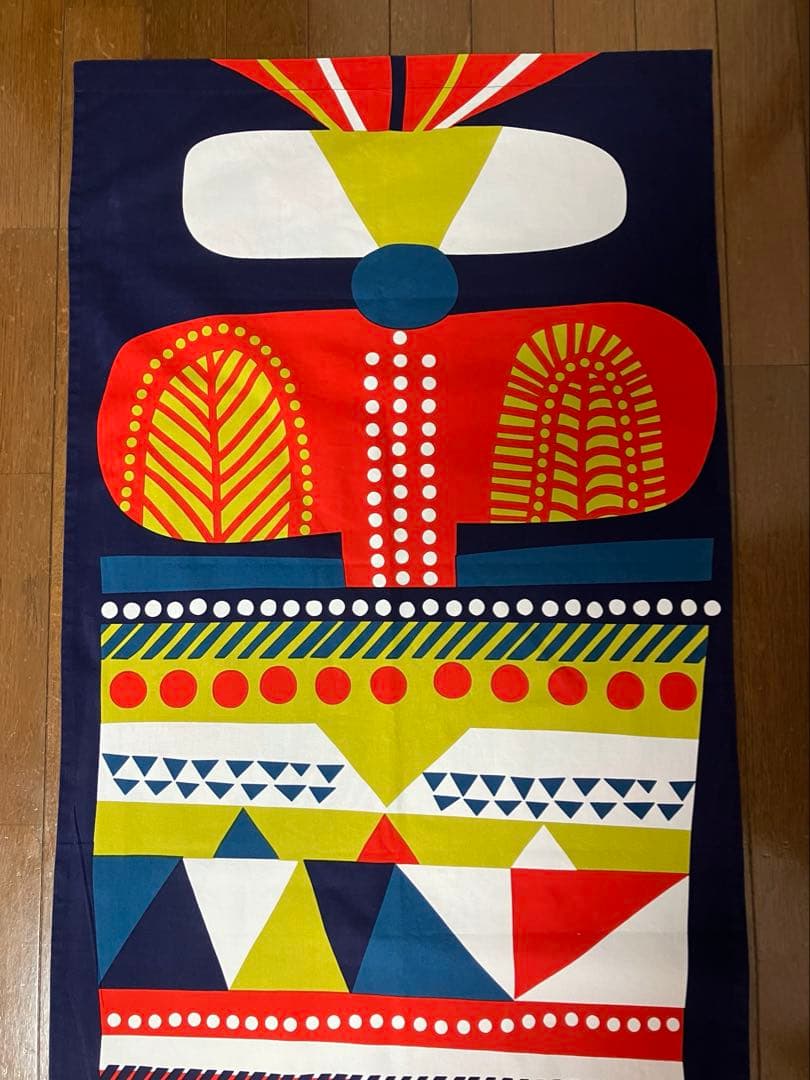 【新品】 マリメッコ　Toteemi/トーテミ両面テーブルクロス　廃盤レア