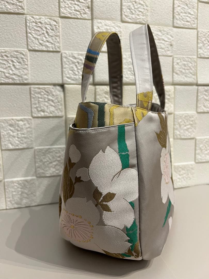 【正絹　チューリップバッグS】高級　人形師辻村ジュサブロー氏　上代49万の帯