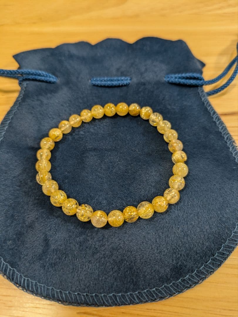 美品✨ジュエリーSHOPで購入 タイチンルチルクォーツブレス約7.0㎜