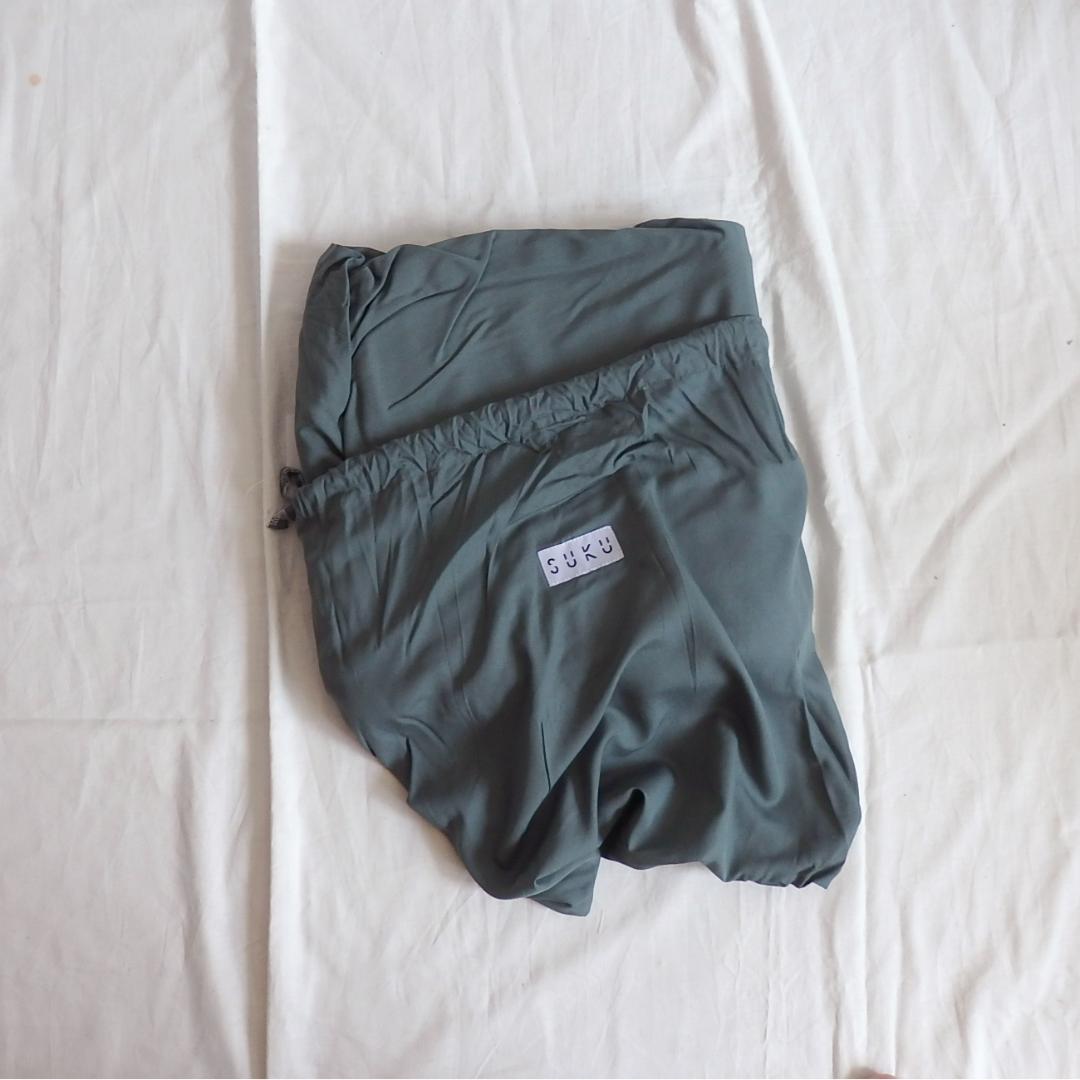 【新品】定価10,450円　SUKU 　ボックスシーツ　ダブル　グレー