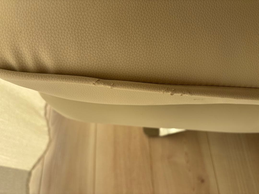 ニトリ　3人掛けソファ　Nシールド　アイボリー