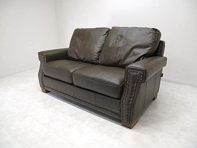 未使用品 イタリア　ドルチェヴィータ 本革2人掛け 　レザーソファ 総革ソファ