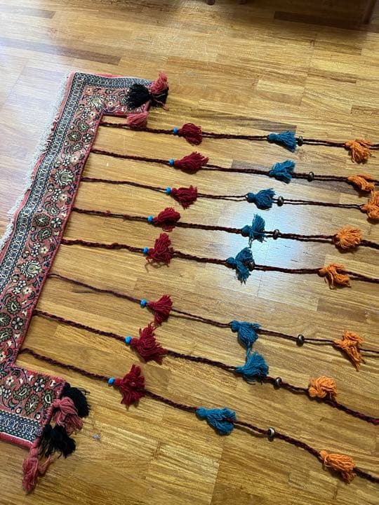 イラン　絨毯を使った暖簾