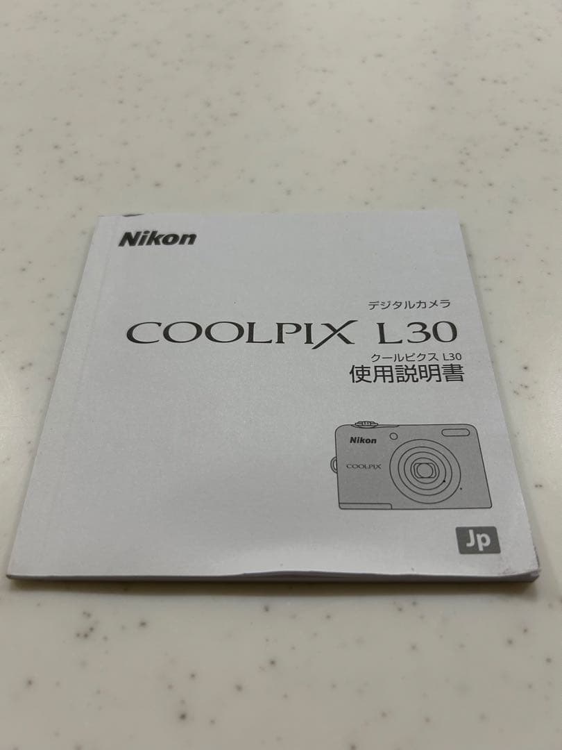 Nikon COOLPIX L30 本体 ケース付き