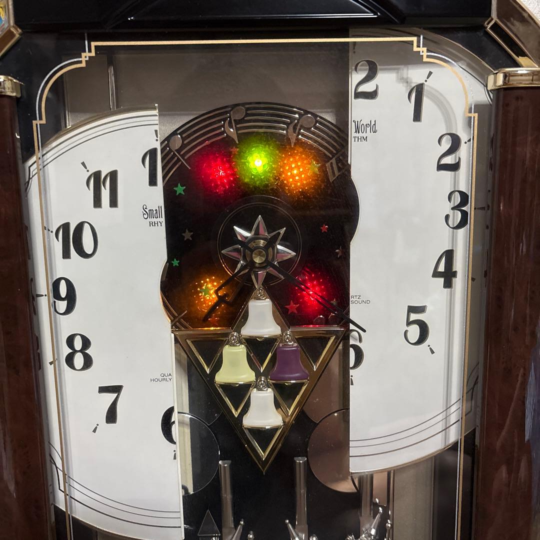 スモールワールド 掛時計 4MJ849RH 掛け時計 インテリア　クルミナール