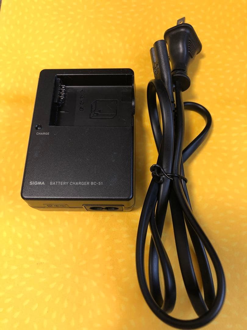 SIGMA純正のAC充電器⭐️BC-51✴︎シグマ✴︎匿名配送品