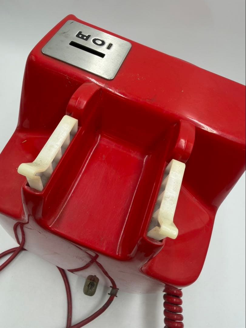 E331　レトロ 赤電話 公衆電話 プッシュ式