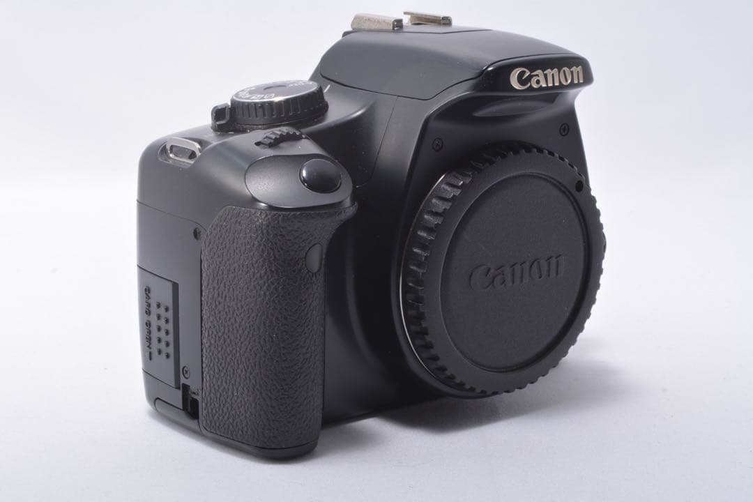 大特価❣️人物・風景が綺麗に撮れる✨Canon kiss X5 標準レンズセット