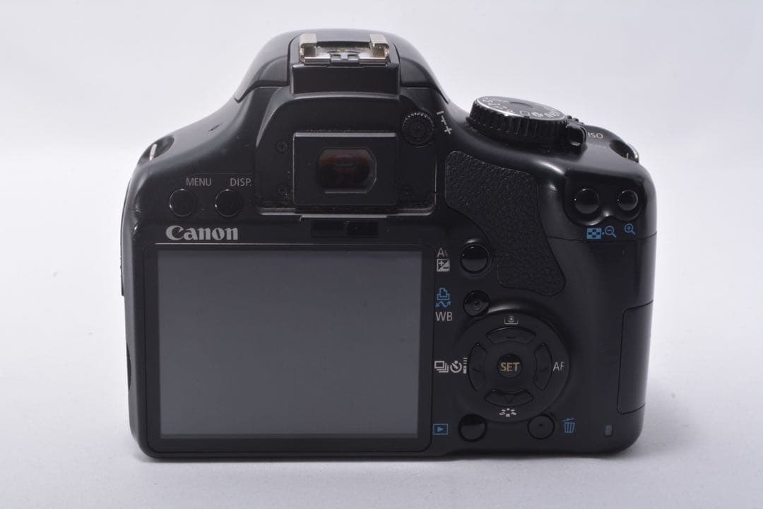 大特価❣️人物・風景が綺麗に撮れる✨Canon kiss X5 標準レンズセット