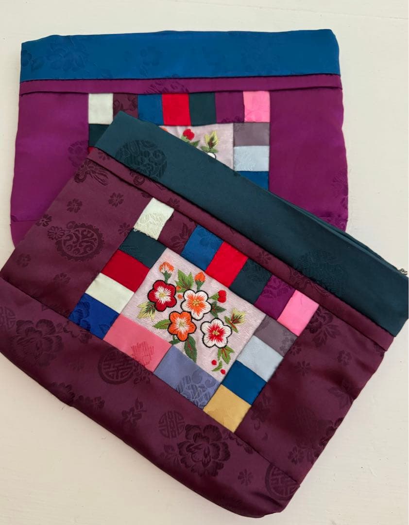 韓国手刺繍シルクポーチ2個セット