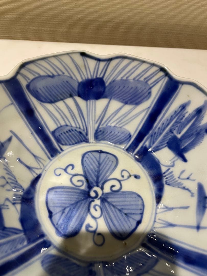 古伊万里 染付 八角五寸鉢 草花図 ソテツの葉 ガマの穂