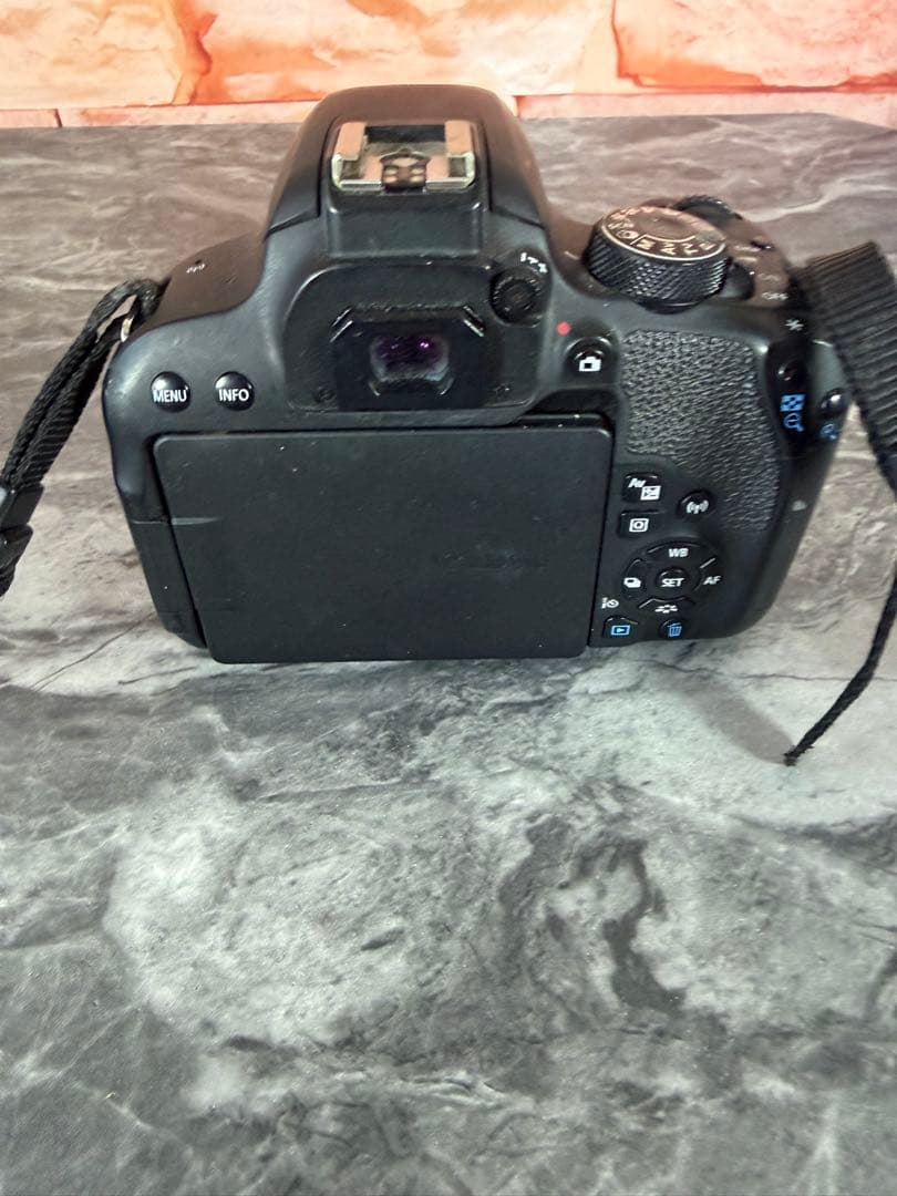 初心者オススメ！Canon EOS Kiss X9i レンズ・バッテリー付セット