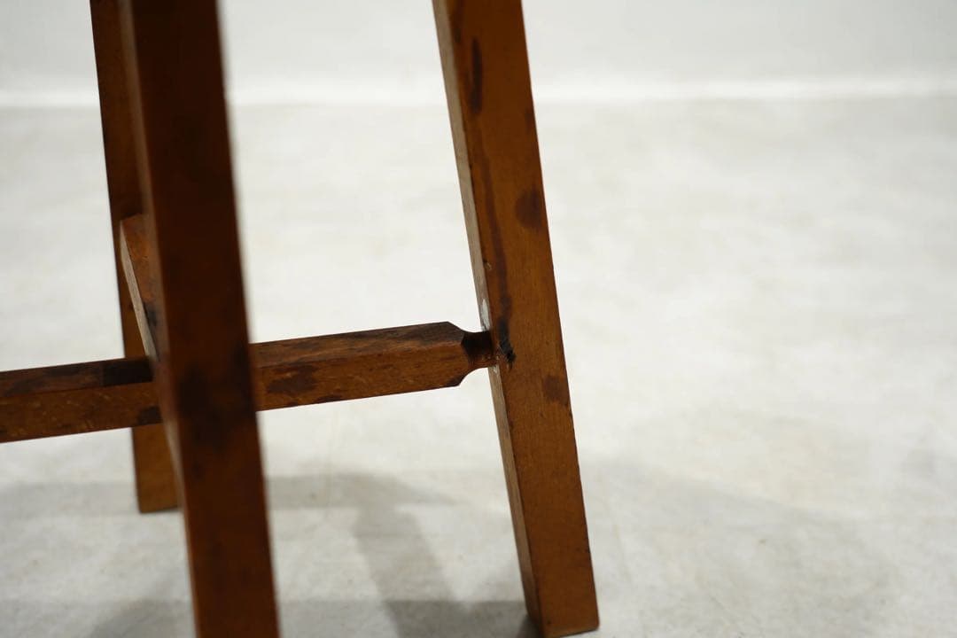 スツール　japan vintage　古木　レトロ　昭和初期　椅子　刺繍