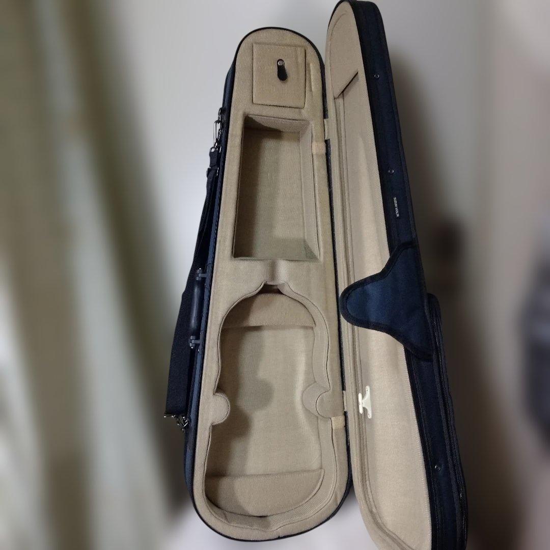 ♥スズキバイオリン♥サイズ4/4♥品番230♥美品♥弓、ケ―ス、松脂、調弦笛付き