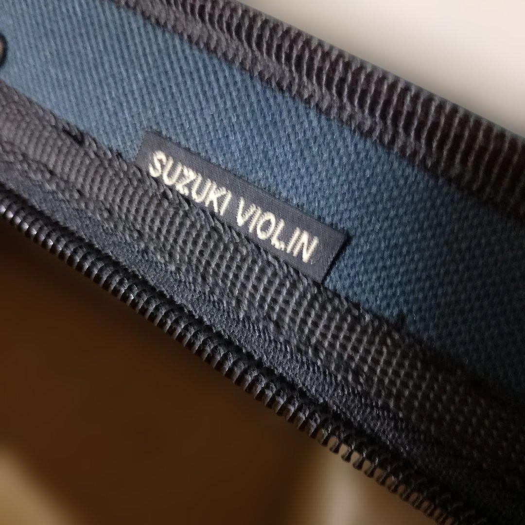 ♥スズキバイオリン♥サイズ4/4♥品番230♥美品♥弓、ケ―ス、松脂、調弦笛付き