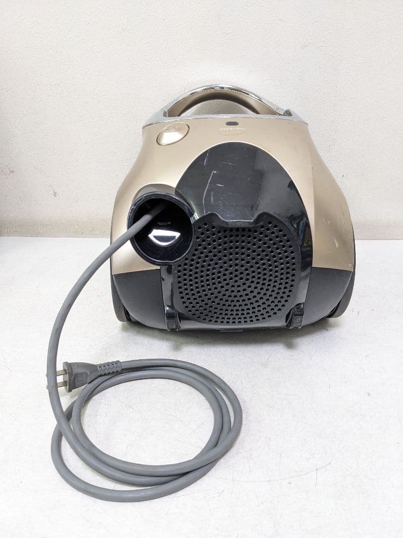 TOSHIBA VC-J2000Z-N サイクロン式掃除機 2013年製