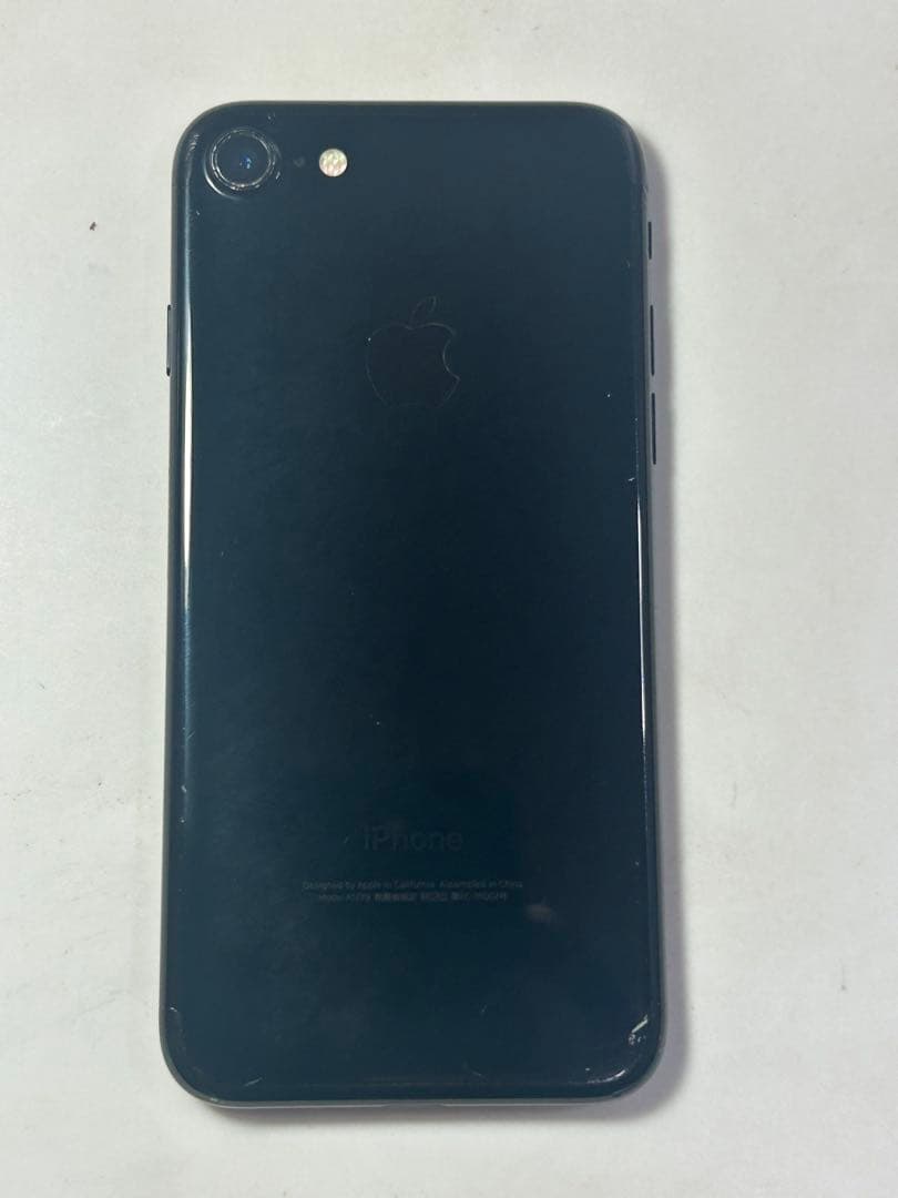 iPhone7 128GB simフリー