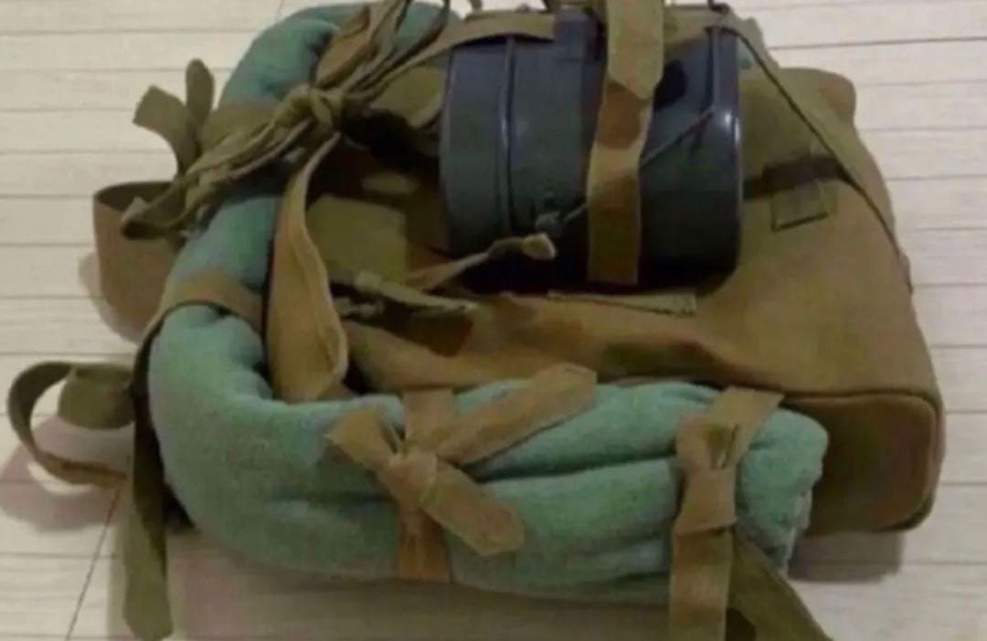 日本軍 兵用九九式背嚢(複製品）と毛布(新品）、飯盒付き(中古のオマケ付）サバゲ