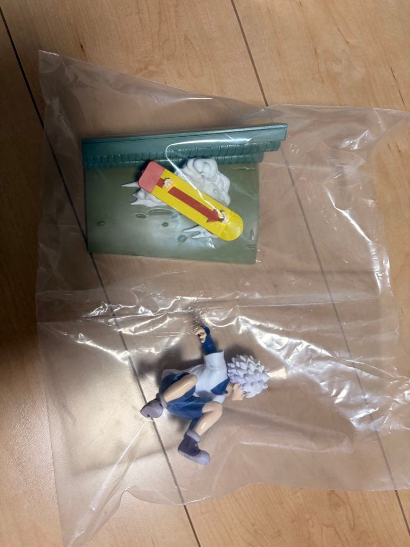 ハンターハンター フィギュア2点セット　キルア　メルエム