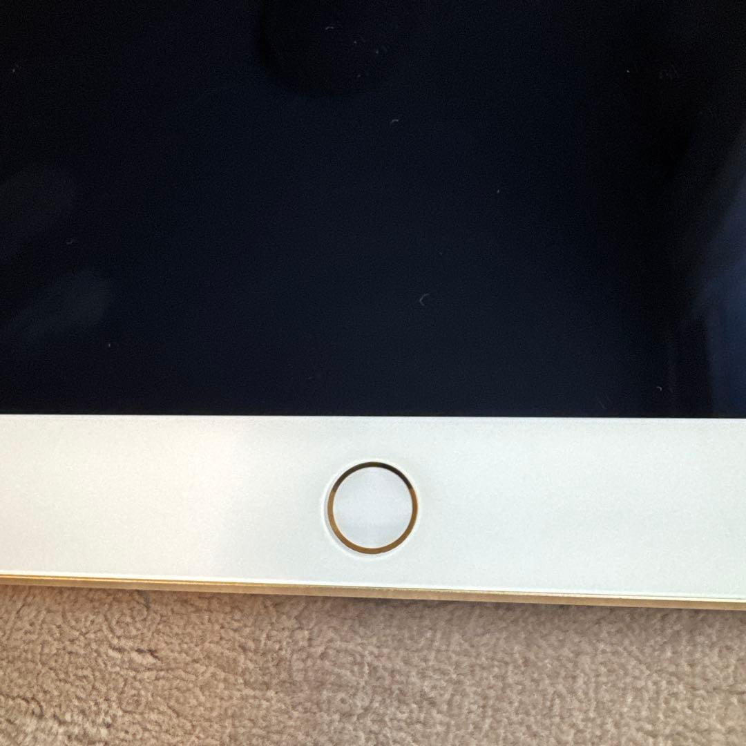 Apple iPad Air2 32GB ゴールド 本体のみ
