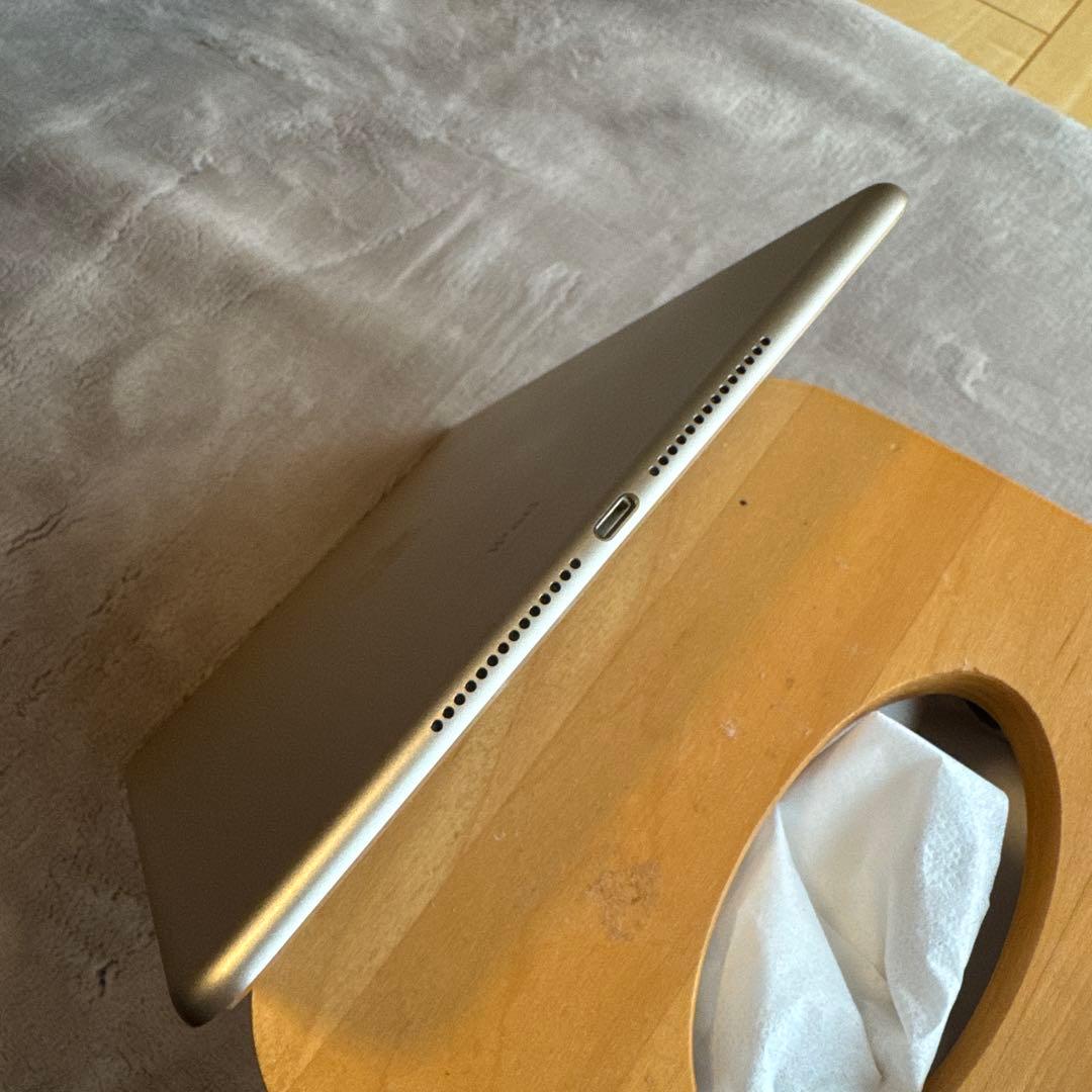 Apple iPad Air2 32GB ゴールド 本体のみ
