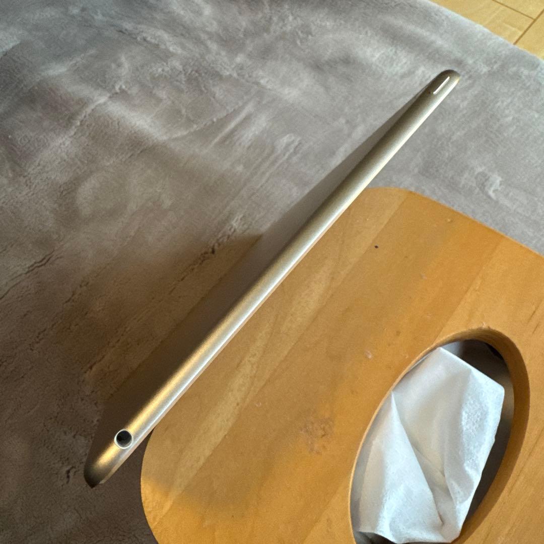 Apple iPad Air2 32GB ゴールド 本体のみ