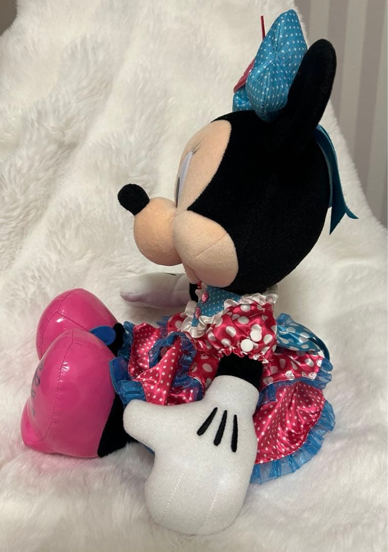 最終値下げ中　ミニーマウス パルパルーザ2024 ぬいぐるみ