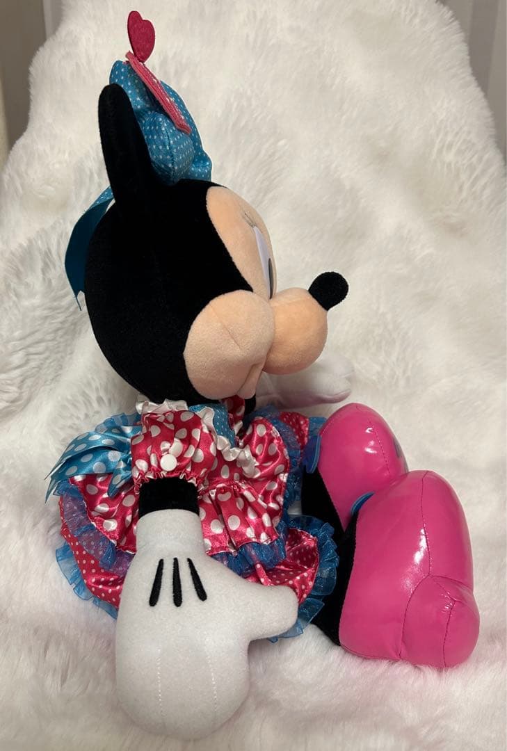 最終値下げ中　ミニーマウス パルパルーザ2024 ぬいぐるみ