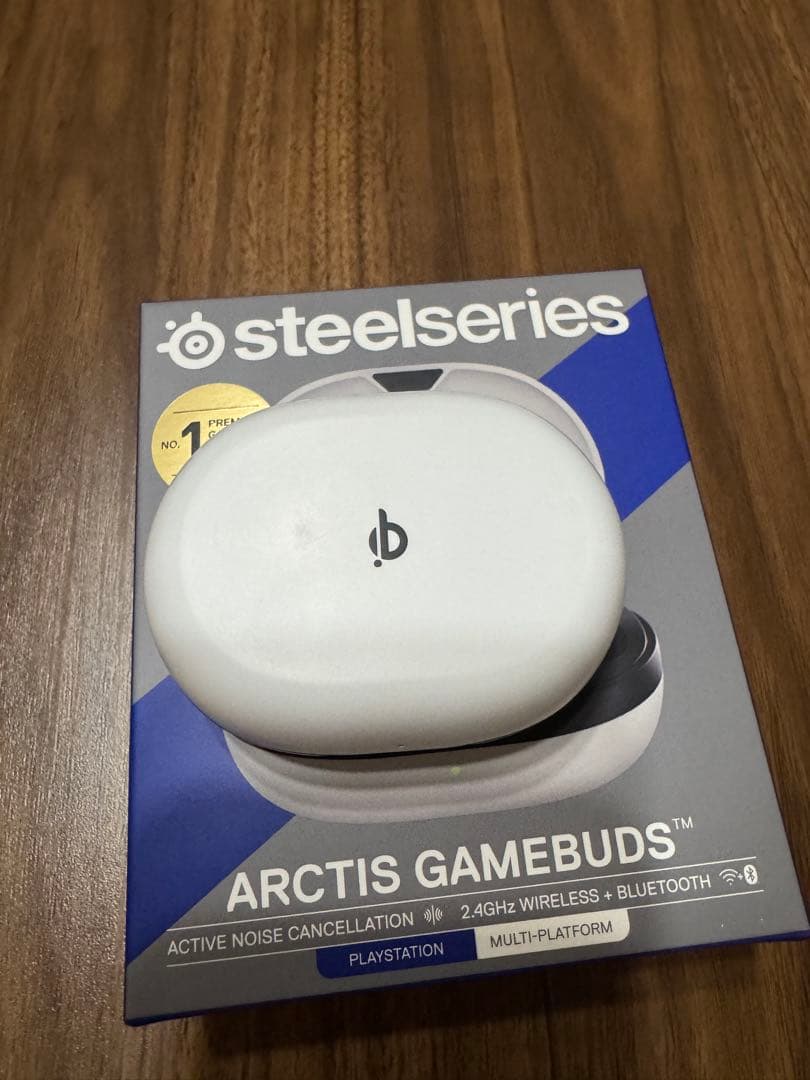 SteelSeries ゲーミングイヤホン Arctis GameBuds