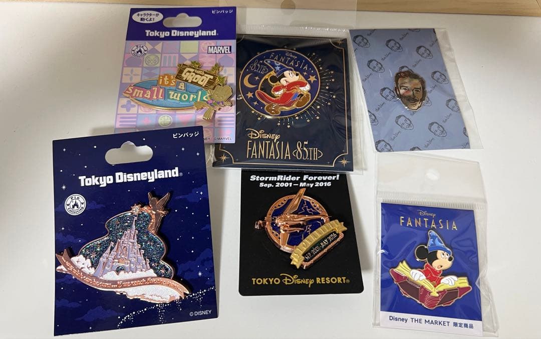 ディズニー　ピンバッチ　セット　レア物