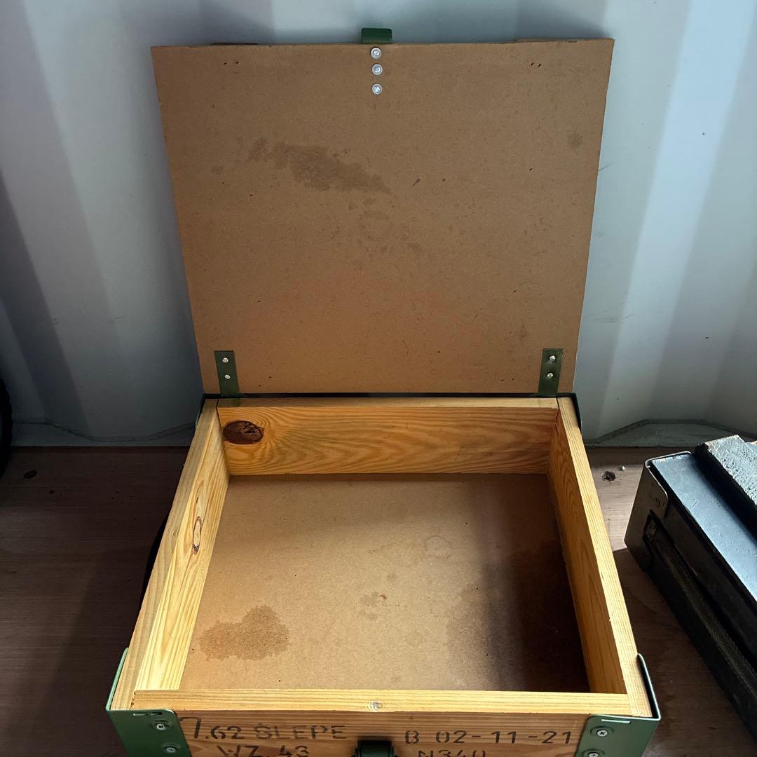 ユーロミリタリー実物　木製ボックス キャリーケース アンモボックス 収納ボックス