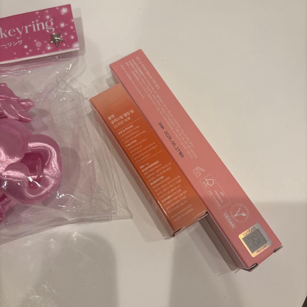 ロムアンド　エンジェルキャットキーリング　猫　ピンク　romand yetin