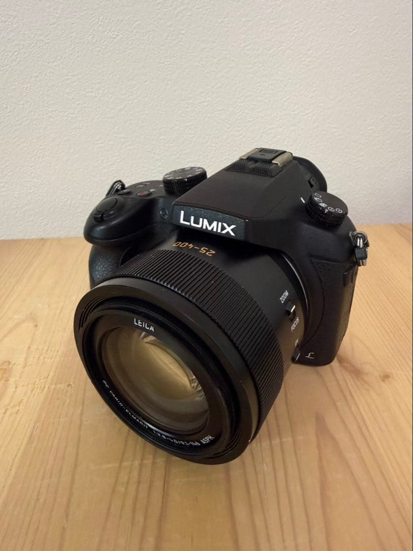 Panasonic LUMIX DMC-FZ1000 コンパクトデジタルカメラ