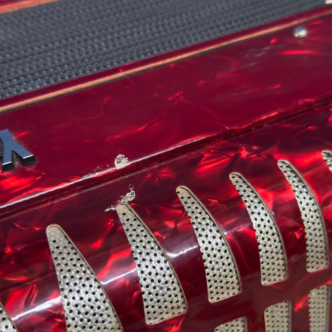 YAMAHA アコーディオン 赤 32鍵 ストラップ、ソフトケース付き