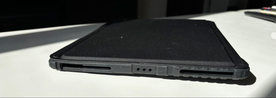 NILLKIN iPad キーボードケース