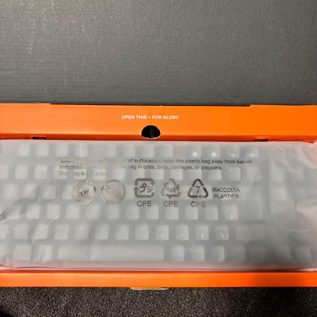 SteelSeries Apex Pro TKL 2023 ゲーミングキーボード