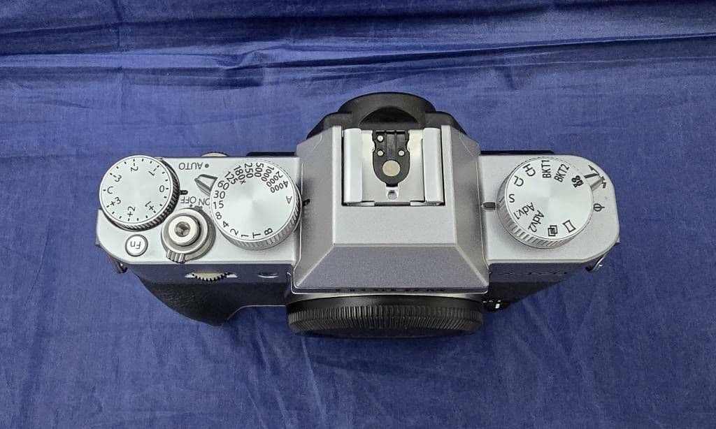 FUJIFILM X-T20 ミラーレスカメラ 本体