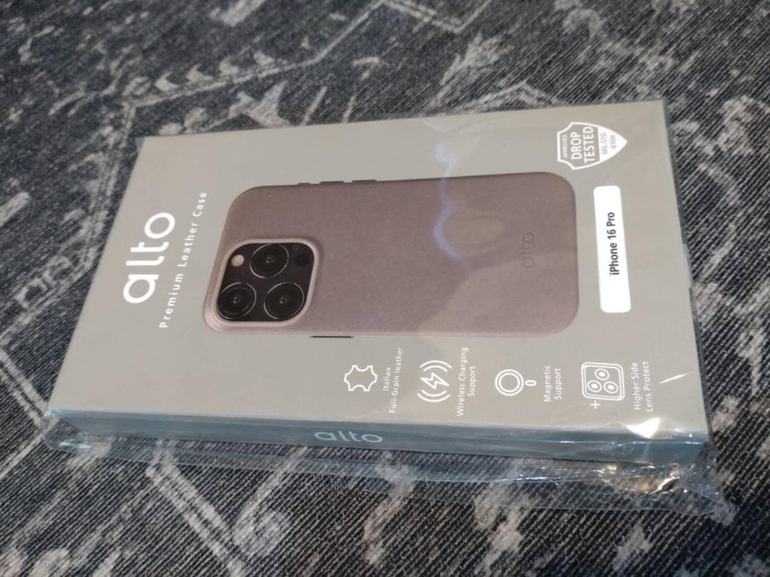 iPhone16Pro ケース 本革 MagSafe イタリア製 セメント 用