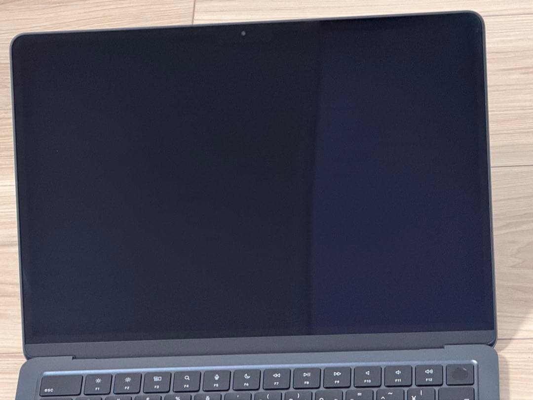 【極美品】MacBookAir M3 メモリ16GB 256GB ミッドナイト