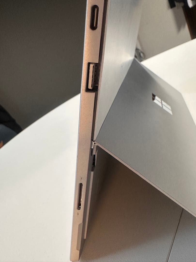 Surface Pro 7+ i5 8GB 256GB Win11 Pro 美品