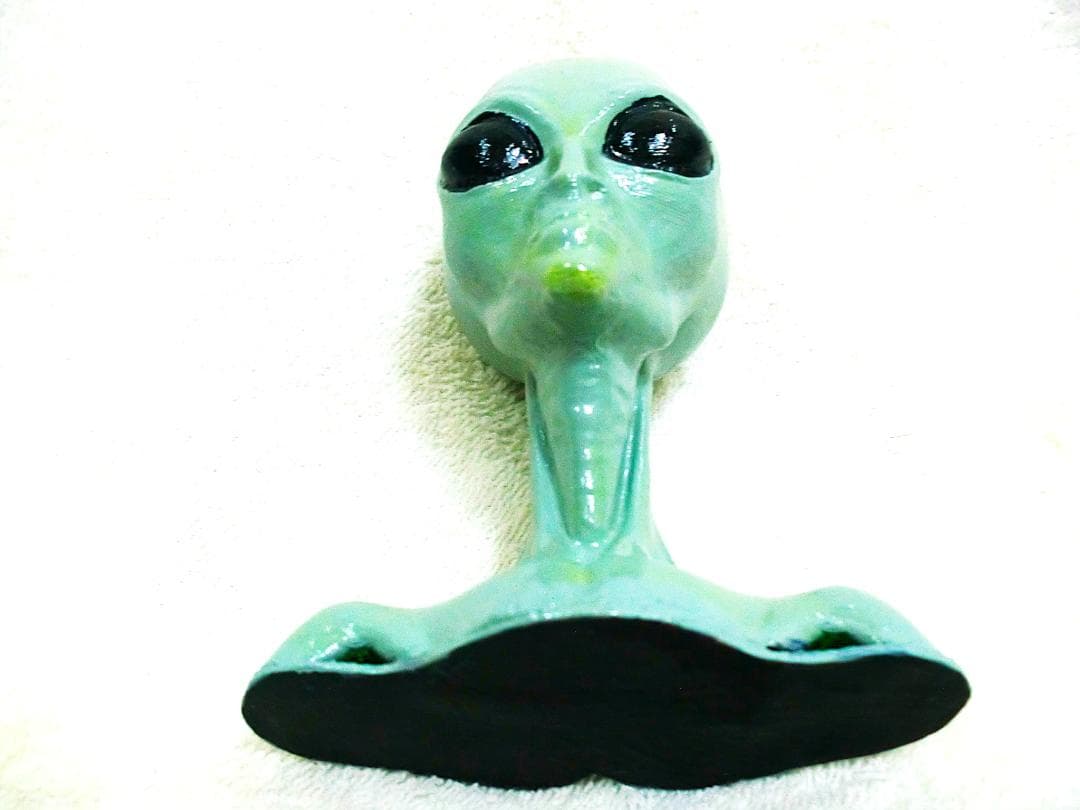 ロズウェル事件エイリアンフィギュアUFO墜落現場の石