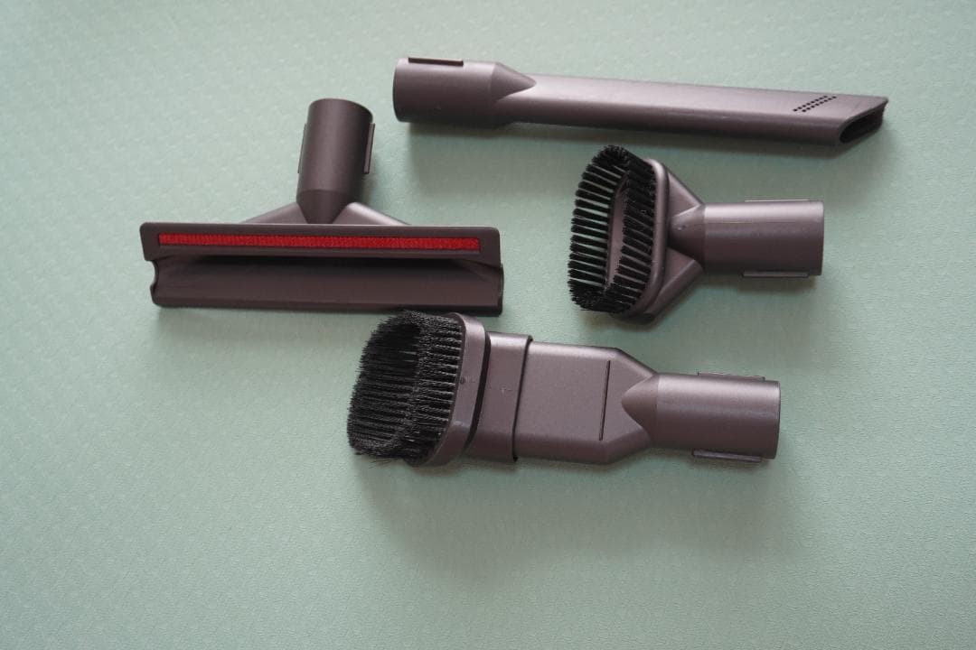 Dyson ハンディ掃除機 v8 グレー/ブルー/ピンク