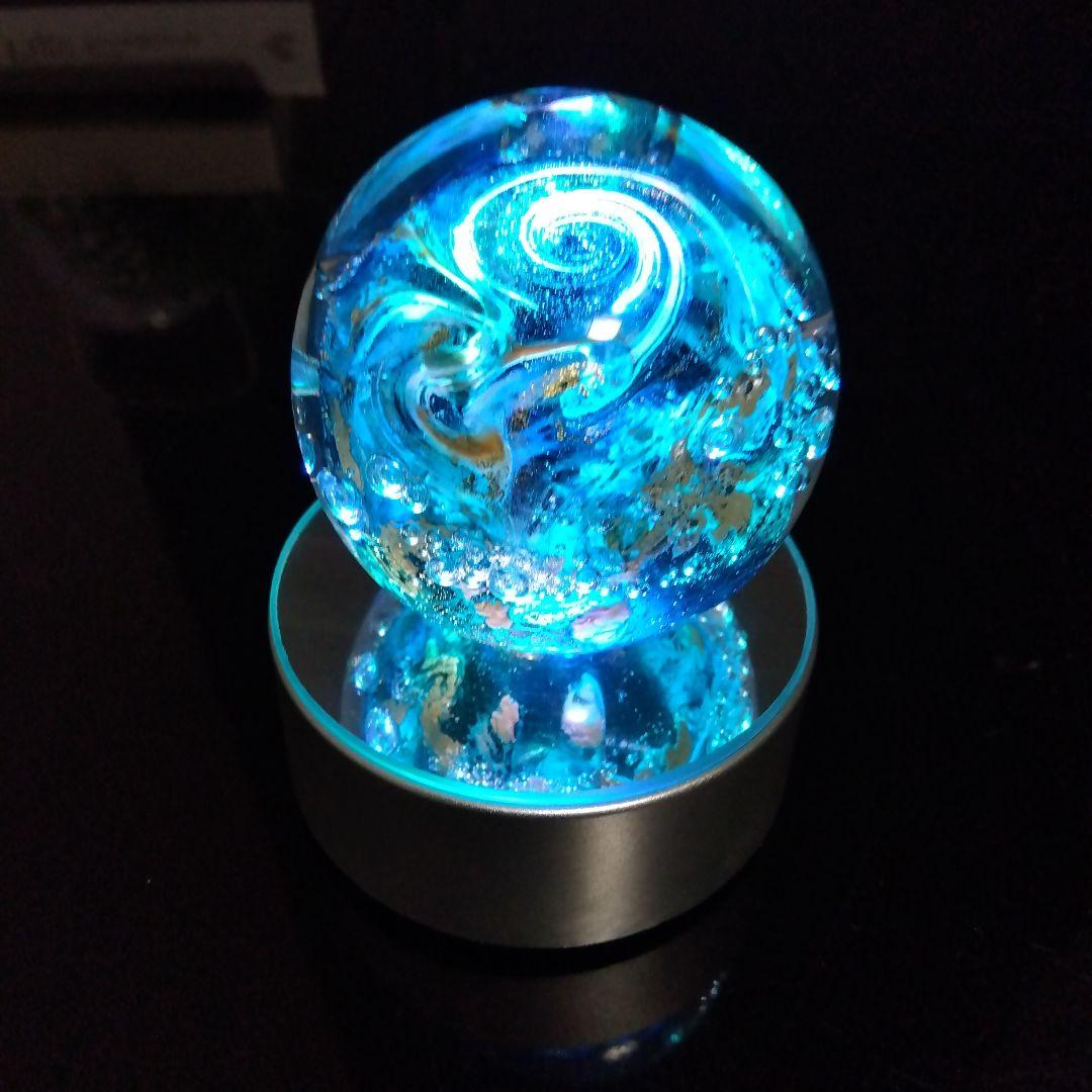 ペーパーウエイト　ガラスオブジェ　照明台付き