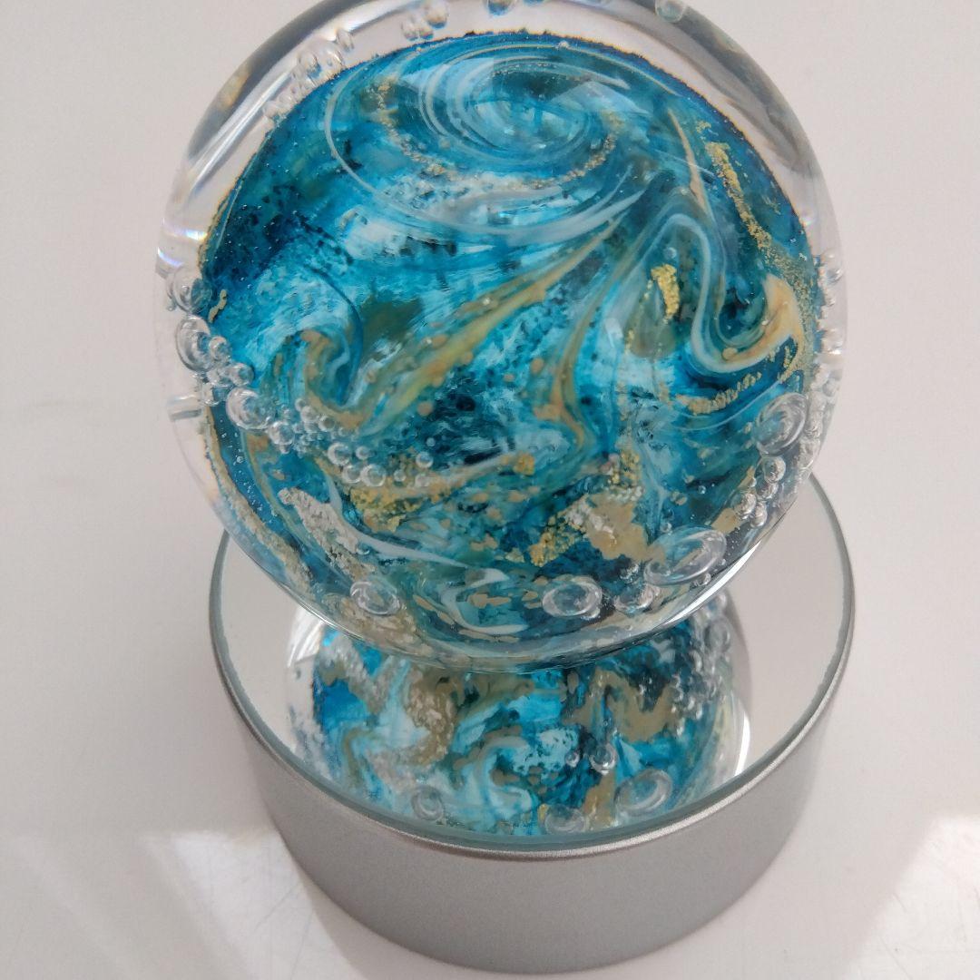 ペーパーウエイト　ガラスオブジェ　照明台付き