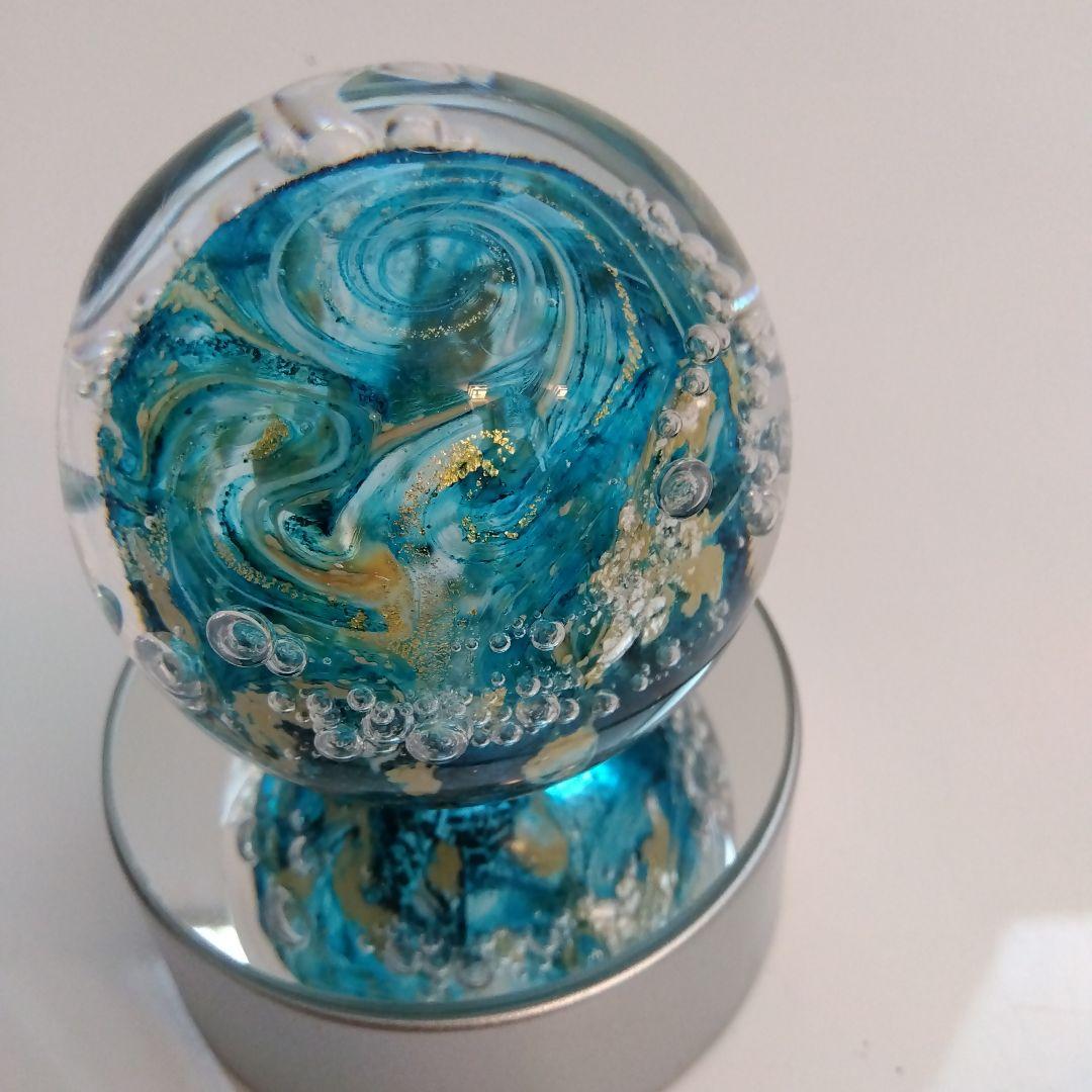 ペーパーウエイト　ガラスオブジェ　照明台付き