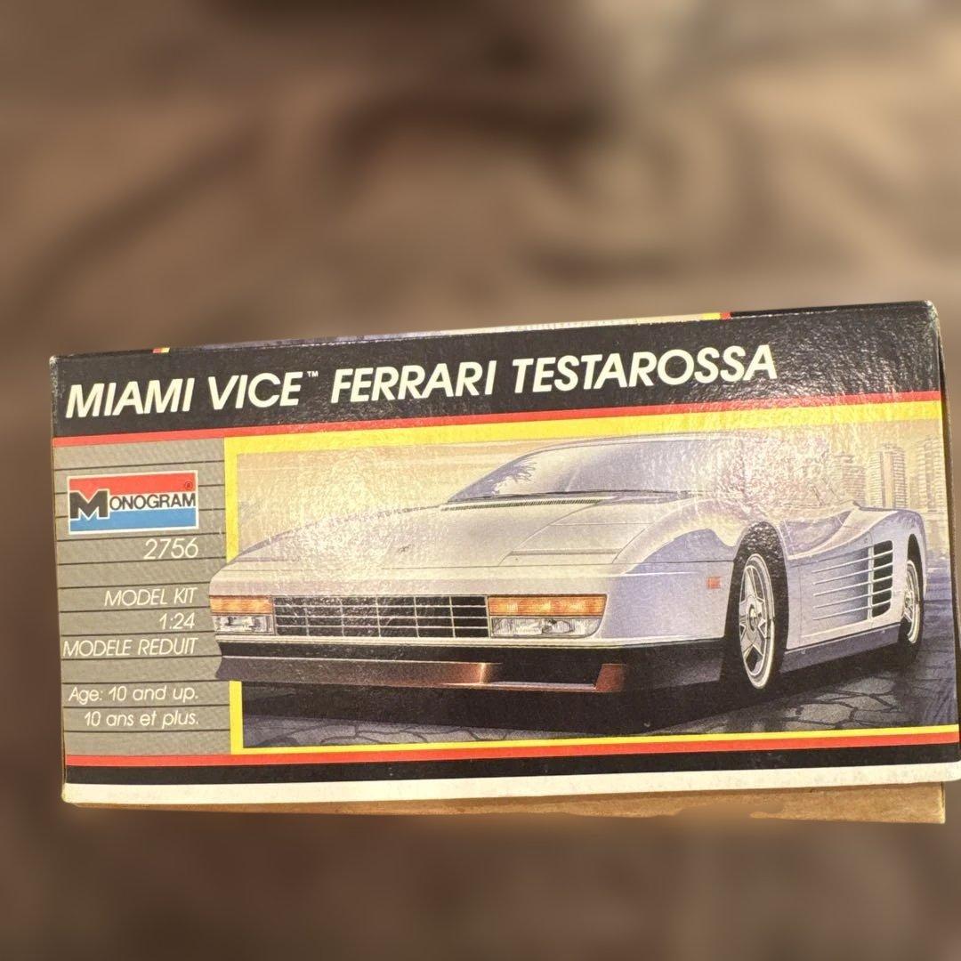 自動車 Miami Vice Ferrari Testarossa & Daytona