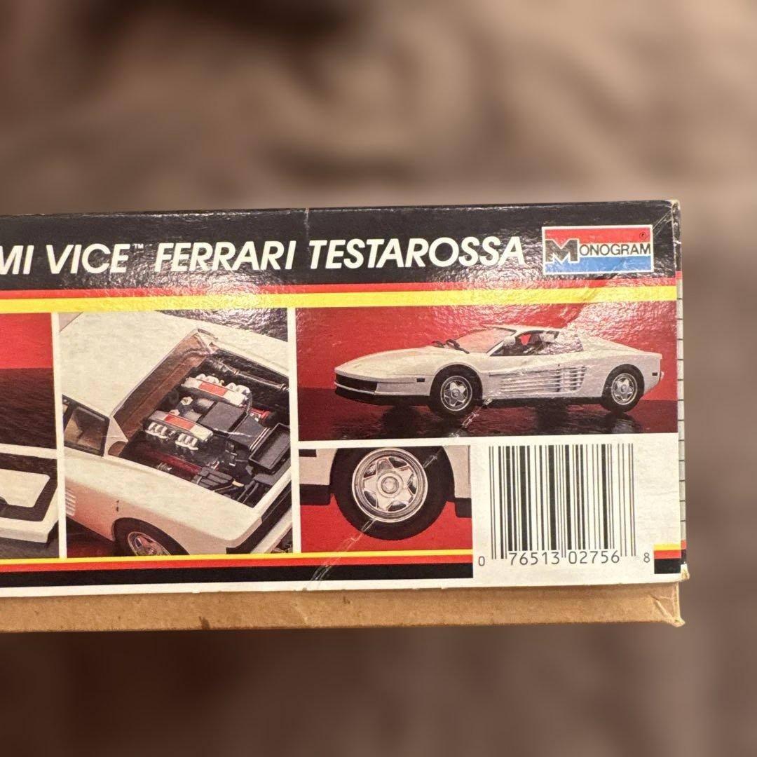 自動車 Miami Vice Ferrari Testarossa & Daytona