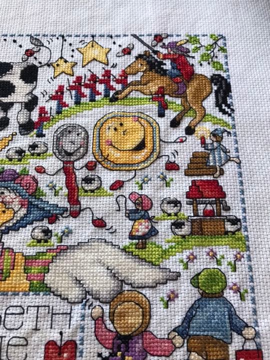 ハンドメイド　クロスステッチ　完成品