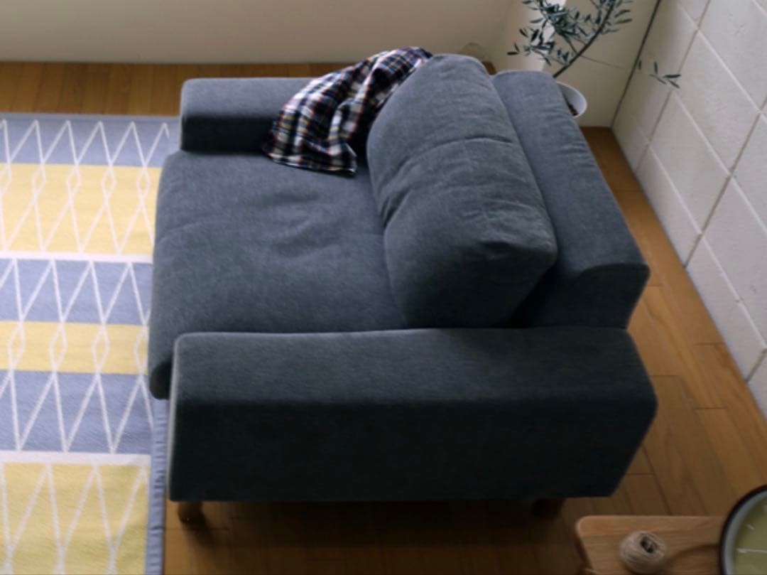 SIEVE Bulge 1人掛けソファ (ブルー)